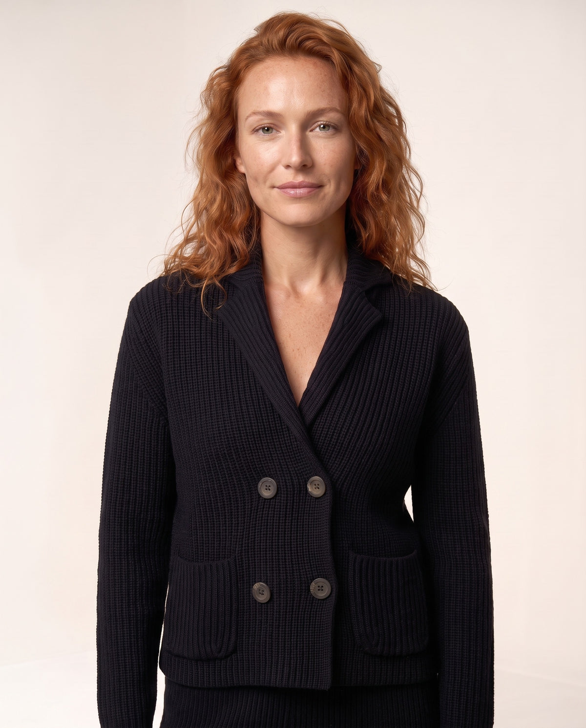 Rib Notch Collar Cardigan in Black, close-up of the collar and front detail — Kinross 90% wool / 10% cashmere at Island Cashmere
